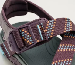 Online Current Women Sandals