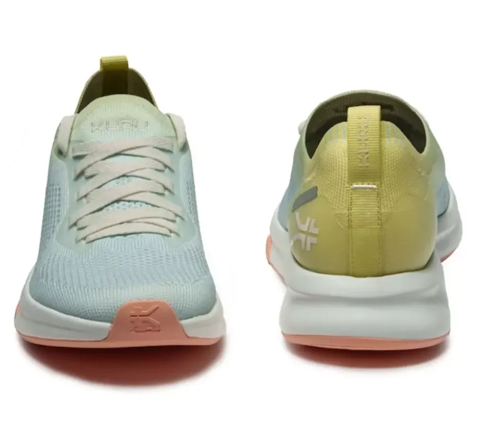 New Flux Women Sneakers